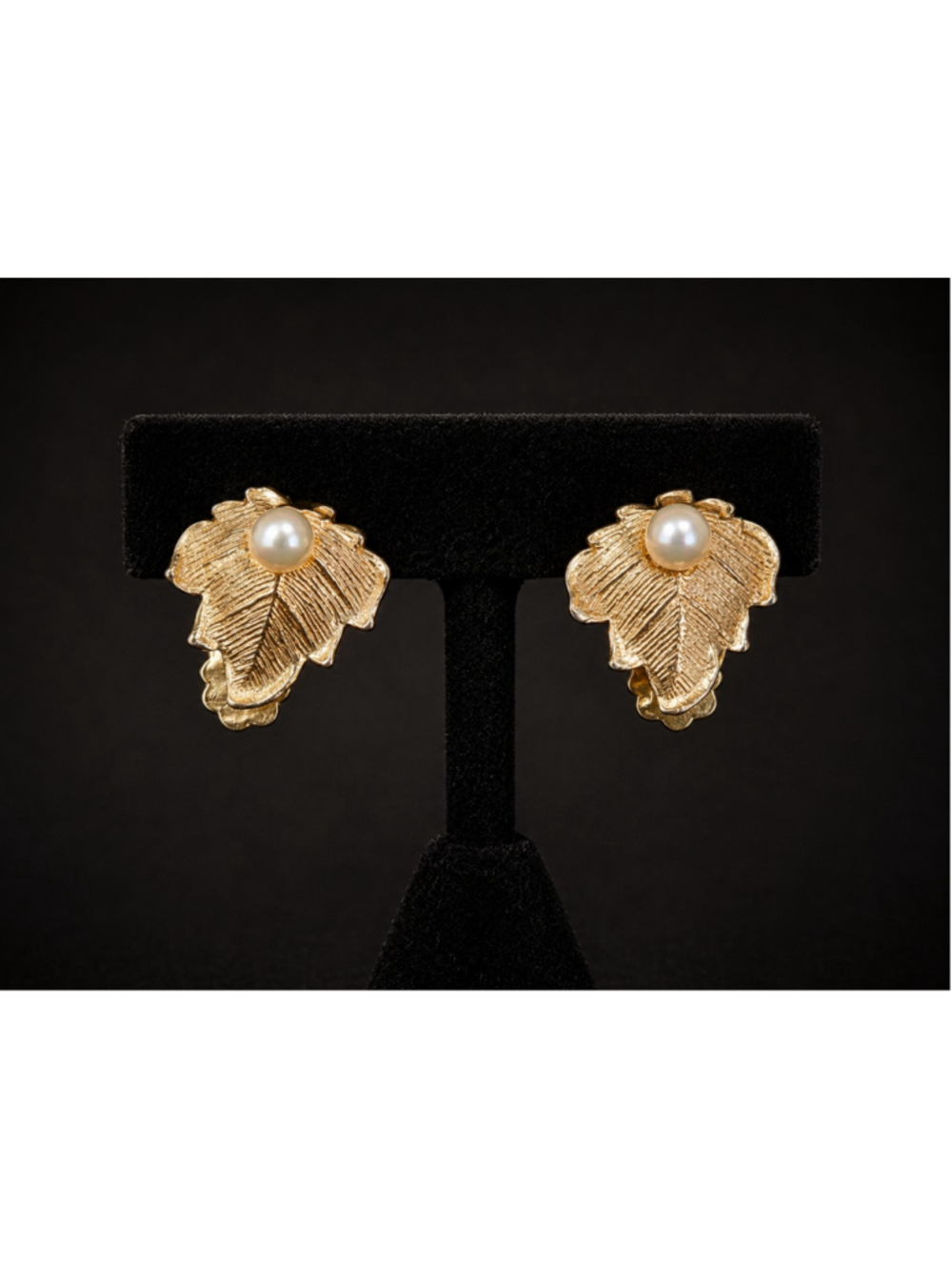 Vintage Gold Tone Leaf Clip On Earrings Faux Pearl Textured Botanical Retro